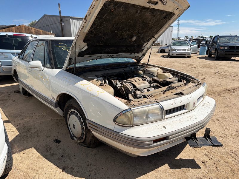 1993 Oldsmobile Eighty-eight (80 & Up) Vehicle Unit Complt.