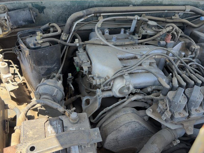 1992-1995 Isuzu Rodeo Cylinder Head