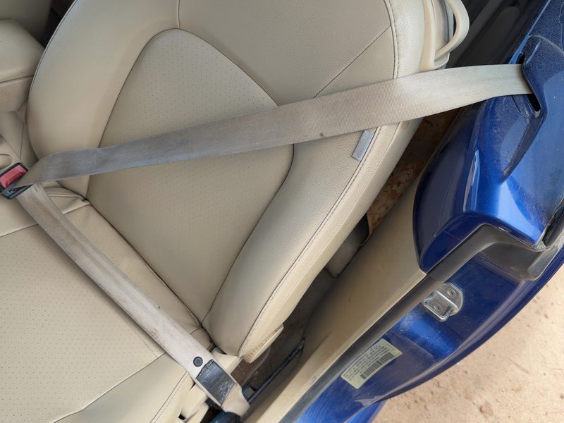 2003-2010 Volkswagen Beetle (type 1) Front Seat Belt LH