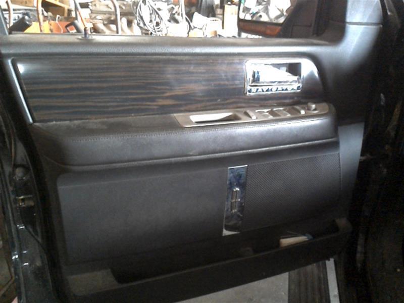 2007-2017 Lincoln Navigator Inside Door Handle