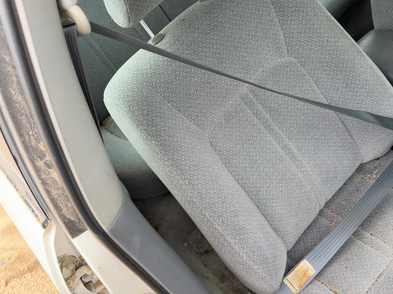 2000-2001 Toyota Camry Front Seat Belt RH