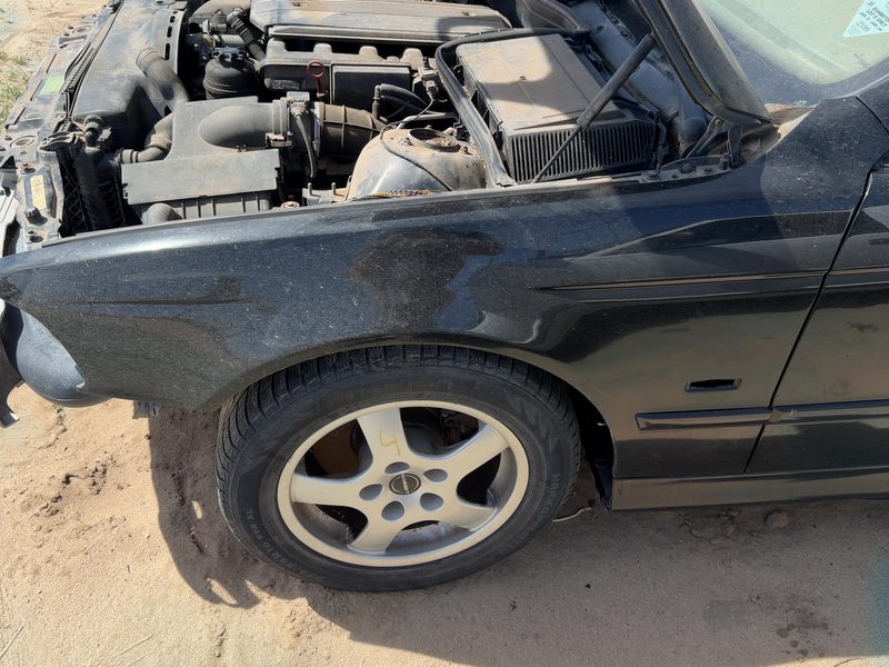 1997-2003 BMW 530i Fender LH