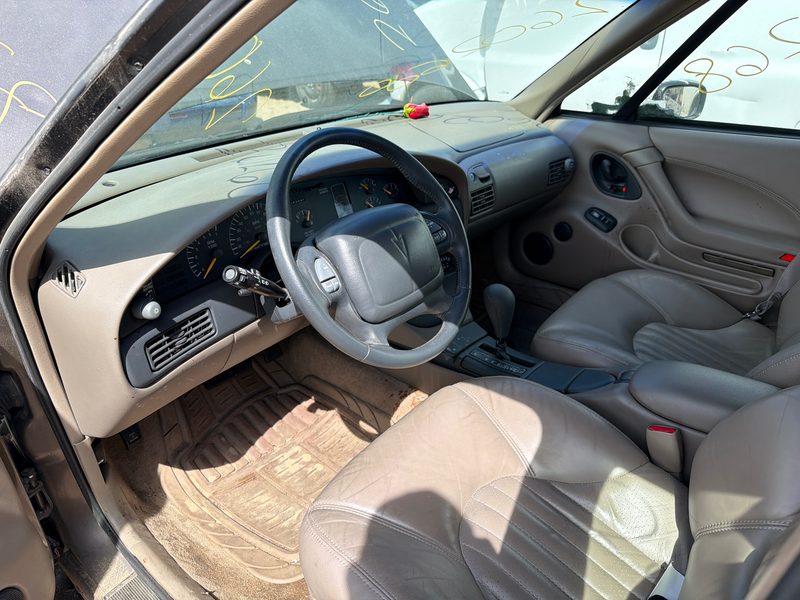 1999 Pontiac Bonneville (80 & Up) Vehicle Unit Complt.