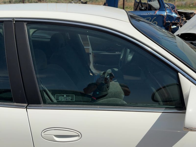 2000-2005 Buick Lesabre (80 & Up) Front Door Glass/Window RH