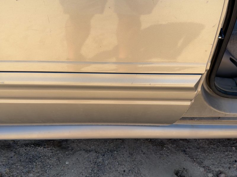 2000-2005 Buick Lesabre (80 & Up) Rear Door Moulding RH