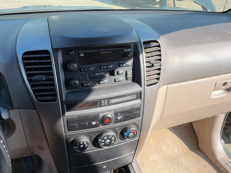 2003-2009 Kia Sorento Dash Panel