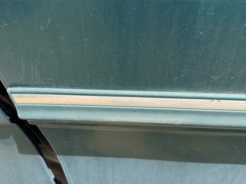 1997-1998 Ford Pickup F150 Series Rear Door Moulding RH