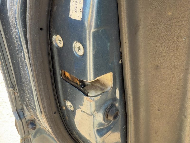 1996-2000 Honda Civic (see Also Delsol & Crx) Front Door Latch LH