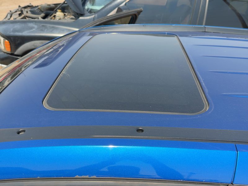 1998-2008 Saturn Vue Roof Glass (Glass Only)